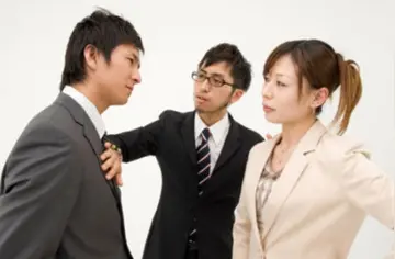 大学|职场中,如何表现强势?