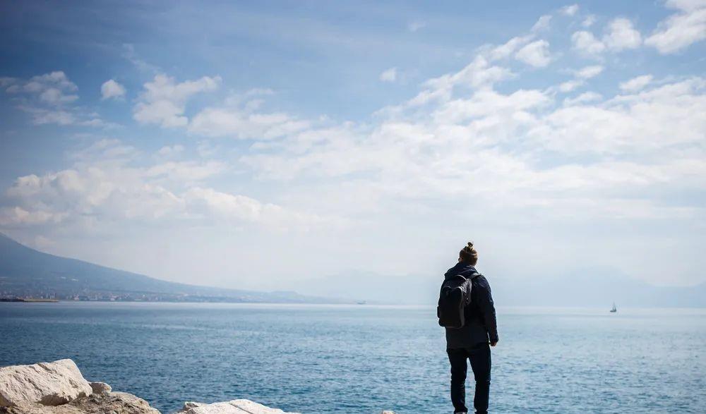 陈道明|67岁陈道明再度爆红，揭露3个人生真相：少戒狂，中戒傲，晚戒满