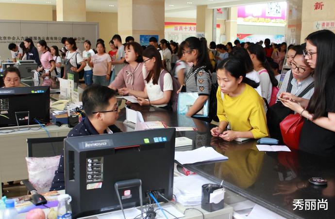 大学生|国企HR直言：这些大学生的简历不会看，直接淘汰，毕业生引以为鉴