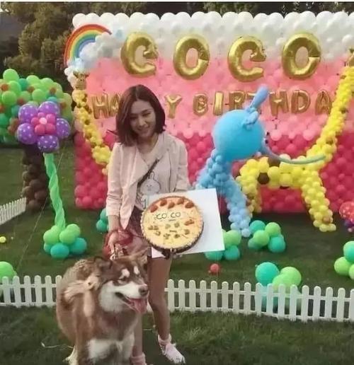 王一博|美女保姆作陪，熬走了王思聪多任女友，这个女人何德何能？