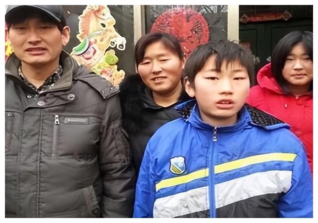 陈萌 朱小伟瘦身效果显著，不到半月减重30多斤，网友：还是陈萌手段高