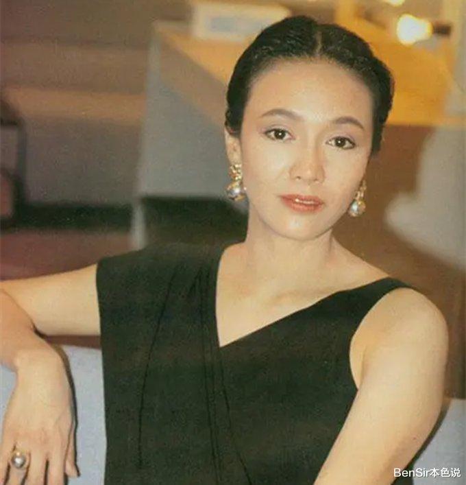 郑裕玲|郑裕玲的搞钱威水史,周润发:郑裕玲是我见过最聪明的女人