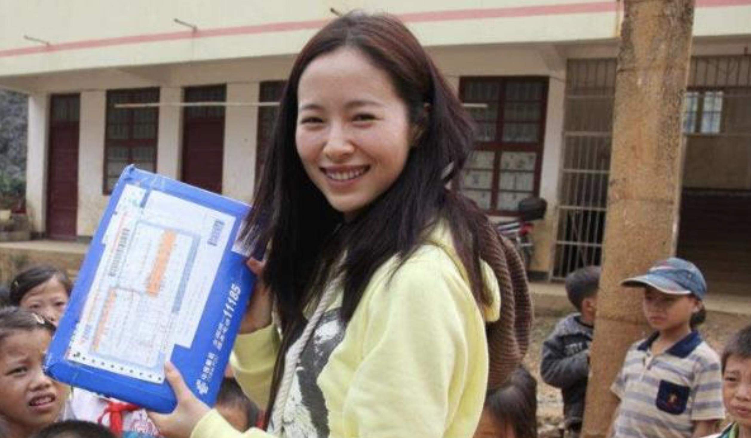 人物设定|人前人后两幅面孔！这9位戴着“面具”演戏的明星，人设洗不白了