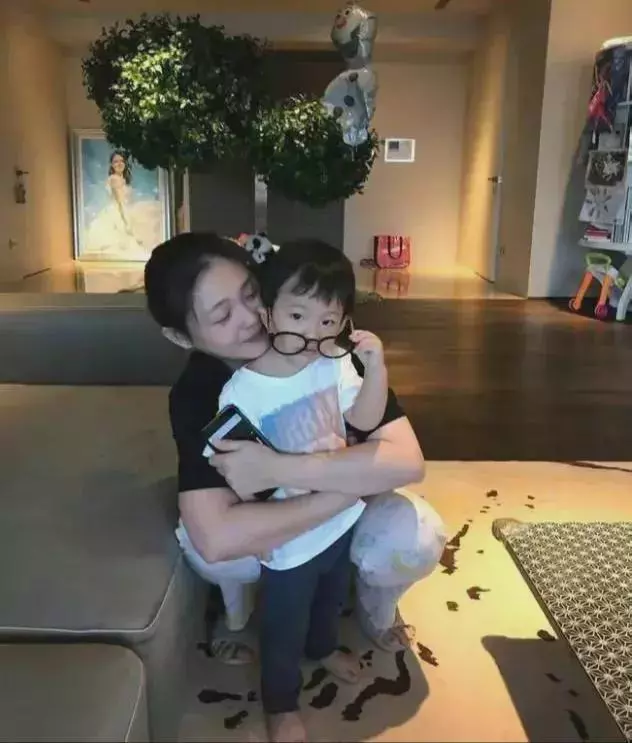 汪小菲|律师评汪希箖或舍弃大S:汪希玥选汪小菲,弟弟手足不分离随姐姐