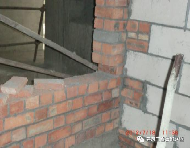 墙面为什么总开裂？15个原因，施工人员请注意！