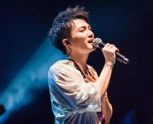 周深|被那英淘汰后，高晓松自费为周深写歌，为何两人态度相差这么大？