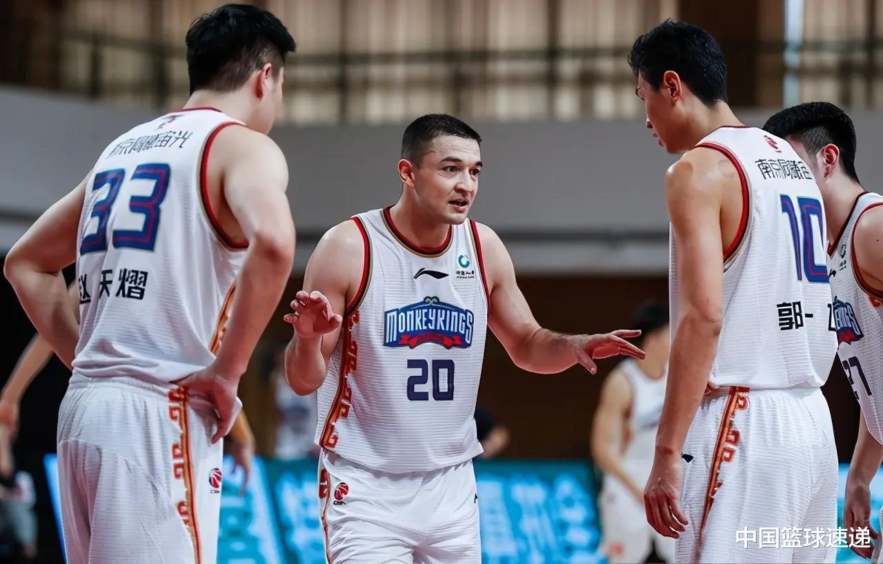 广州队|CBA三消息：雅尼斯或重返CBA，广州阵容补强，西热力江担任助教！