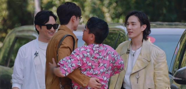 任贤齐|《披荆斩棘》首播套路满满，油腻感扑面而来，任贤齐人气排名第一