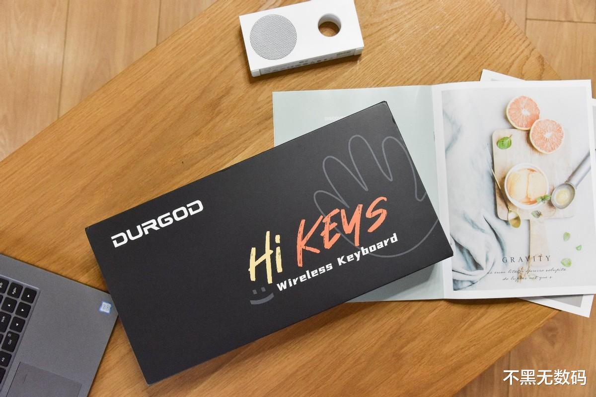 机械键盘|杜伽再推新品，主打年轻的Hi Keys看点多，蓬松吐司键帽太有爱了