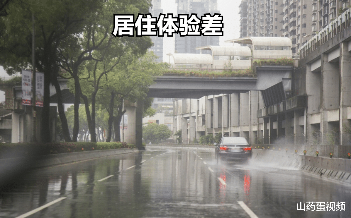 路边房好不好？5大利弊显而易见，提前了解以免到时候入住后悔