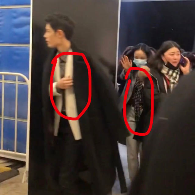 肖战|肖战方否认恋情,却与经纪人多次穿情侣装,粉丝脱粉曝光更多内幕