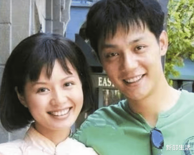 程愫|程愫: 花21年捧红丈夫却被抛弃, 离婚后抱着儿子痛哭, 今逆袭成院长