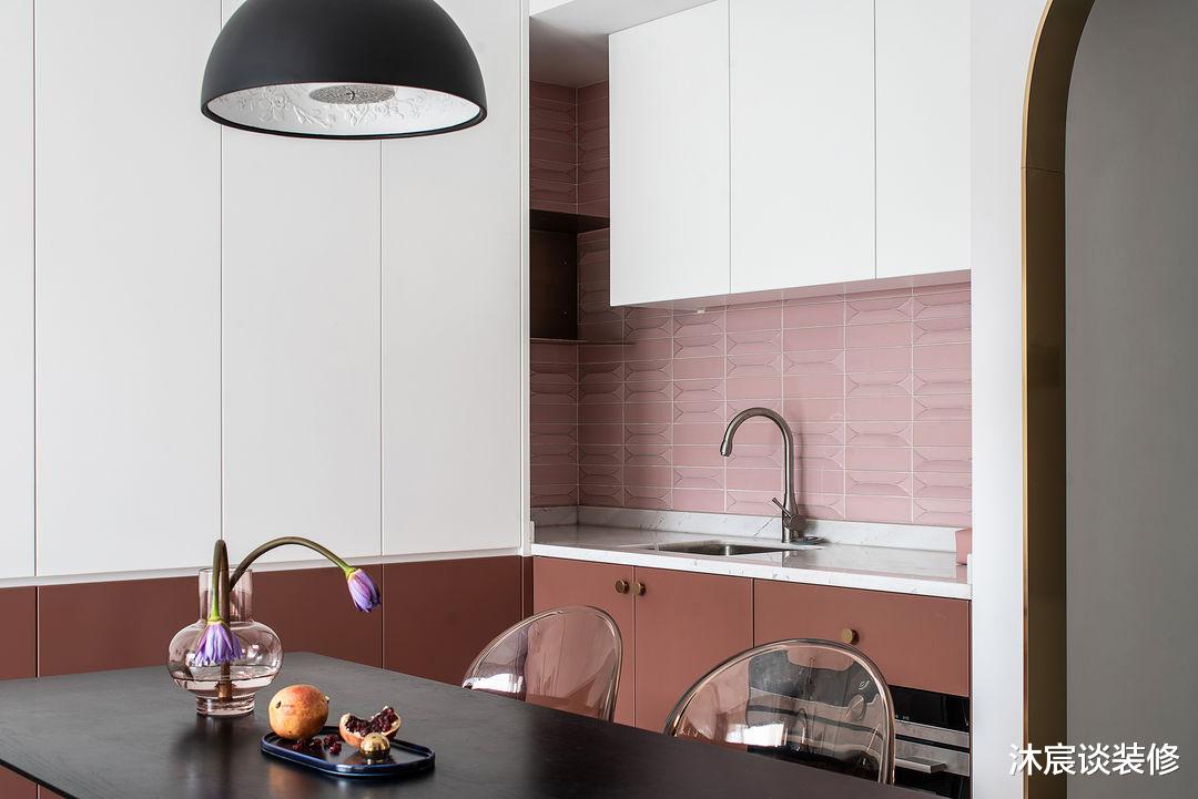 难怪这么多人喜欢北欧风,看完她的新家,彻底被迷住,精致又实用