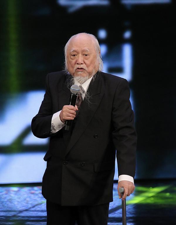 陆树铭|2022年末,追忆15位离世的演艺名人,躲过了疫情却没躲过死神