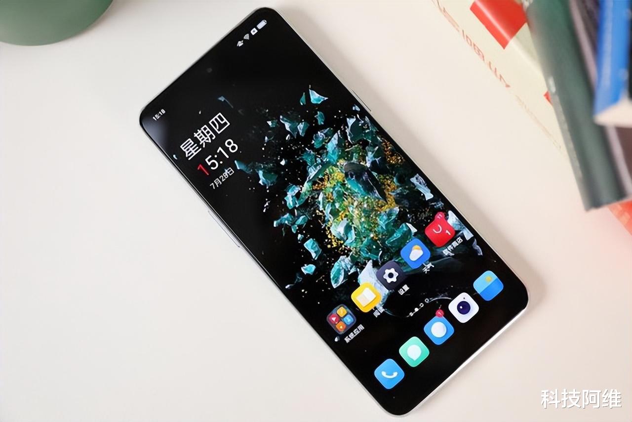 笔记本|曾供不应求如今终于现货，512GB+150W，“23GB运存”旗舰售价亲民