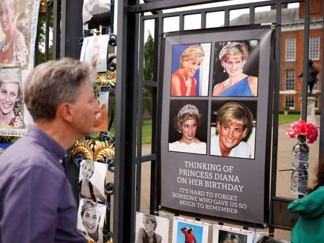 戴安娜王妃|女星敞开棺材演戴妃遗体，《王冠》不敬死者挨轰