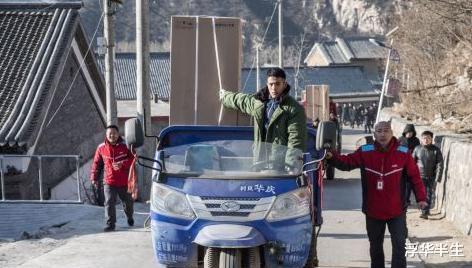 刘强东|京东创始人刘强东被聘为村长,直言5年内带领村子致富,结果如何