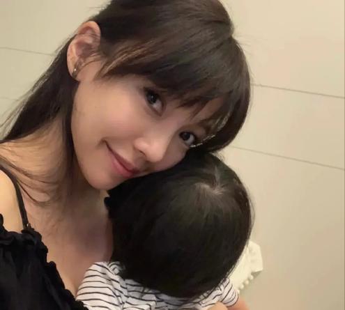 高圆圆|一通连击之后,本以为李靓蕾“蕾神技穷”,谁曾想她还留有后招