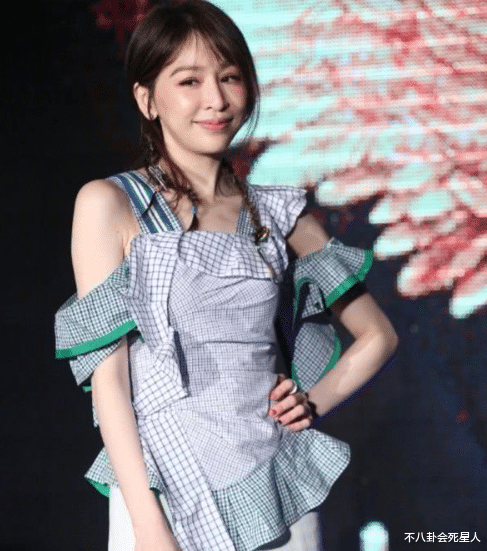 蛇精脸|巫婆鼻、镰刀眼、蛇精脸，看完这些明星整容后模样，我受到了惊吓