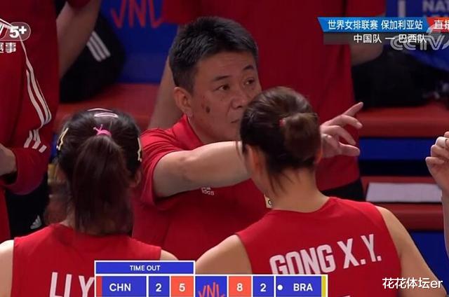 蔡斌|0-2到2-3！中国女排给大家看哭了，蔡斌决胜局鼓励：我们还有机会