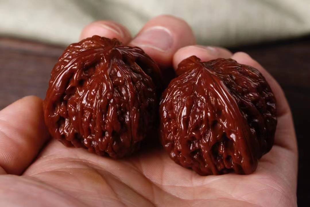 文玩核桃|聊聊文玩核桃走色变化，看看你的核桃在哪个阶段