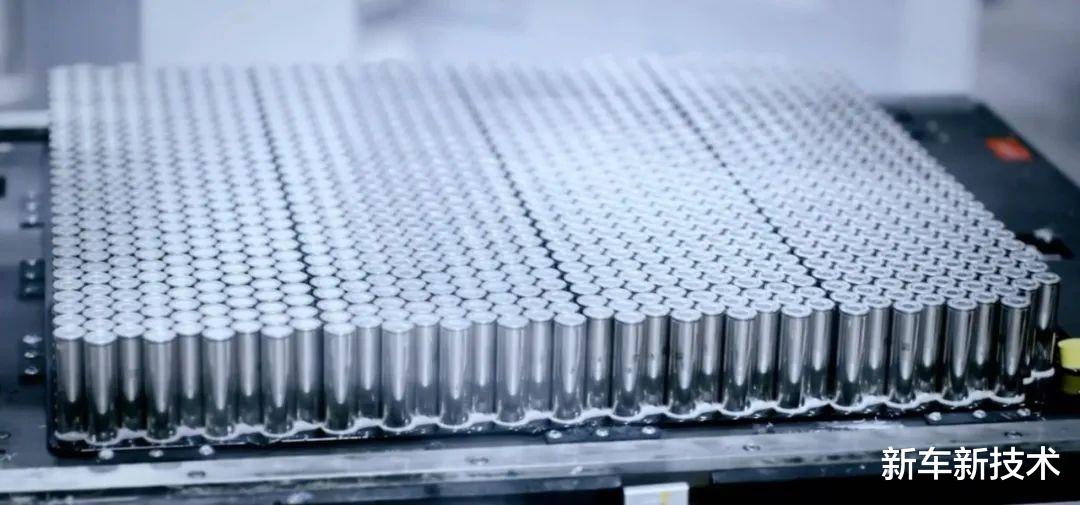 电池|锁电成为常规操作，缩减的续航只能用户买单？