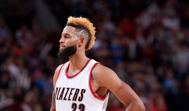 NBA|利用发展联盟当跳板，找机会重回NBA，如今却成为球队的累赘！