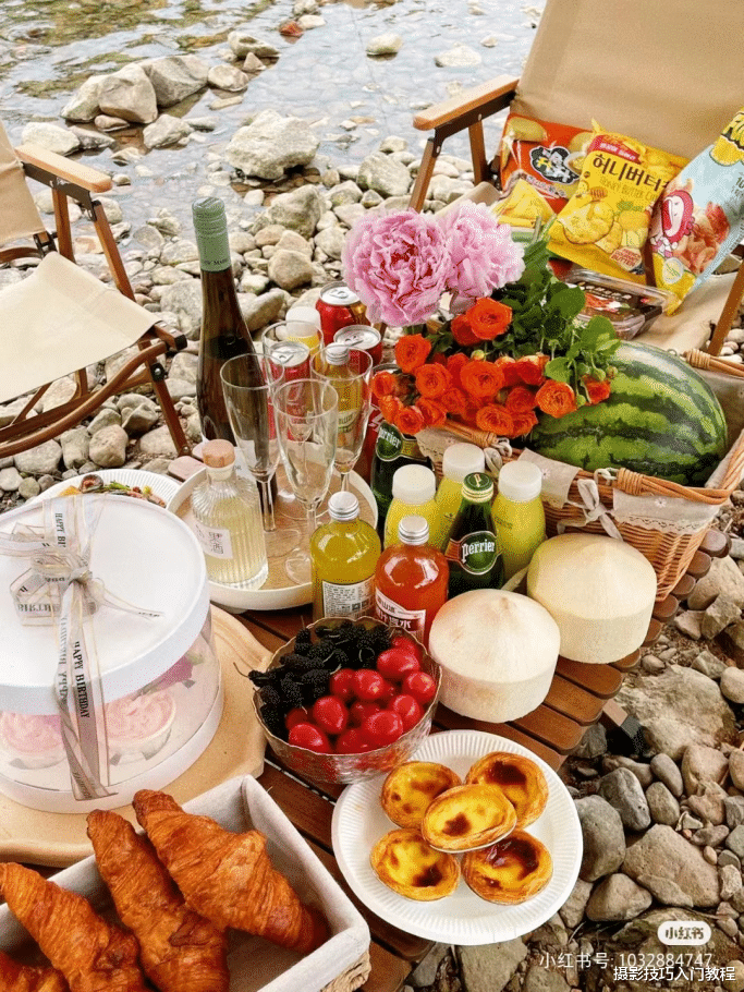 摄影技巧:夏天小溪边露营照怎么拍好看?赞爆朋友圈的拍照指南