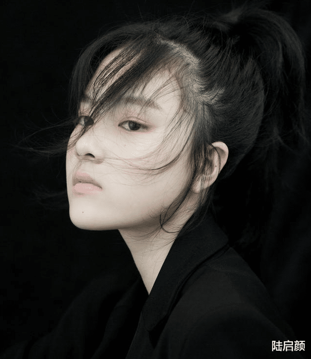 00后|10朵“00后小花”就位，谁能成为新版国民妹妹？各有各的“门道”