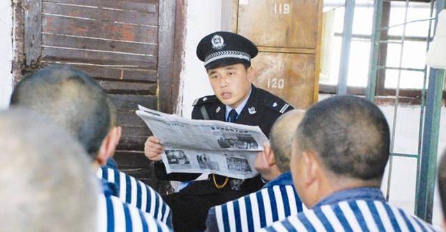 大学生|你想拥有“铁饭碗”吗？这一工作年薪最高可达30万，学生可别错过