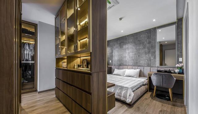 110三室一厅,主卧向儿童房借3,完工多个衣帽间,都夸有远见