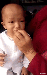 阳台|“老家的房子完工了,可总觉得哪里不对劲,”这阳台是