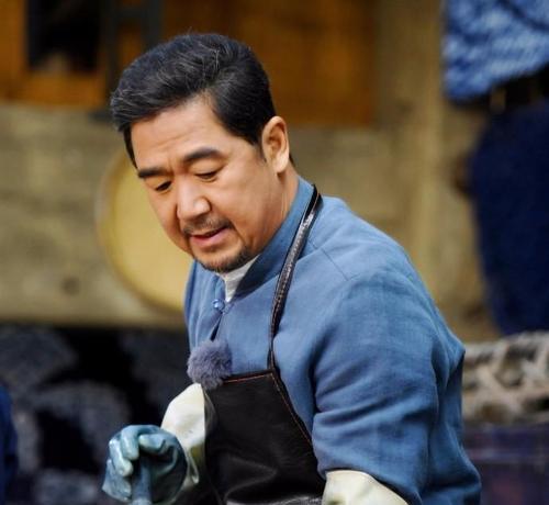 张国立|64岁的邓婕，离婚协议成了她一生的痛，养女越来越像张国立