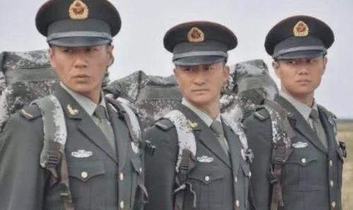 赵荀|拍一部戏用八个替身，为等他剧组停工半年，却没有人敢说他耍大牌