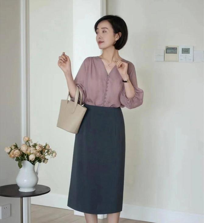穿衣搭配|50+想要穿出高级感,快来和这位姐妹学习,普通单品都能超神