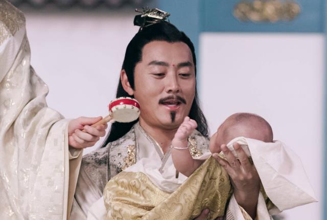 沈晓海|沈晓海：从《陈情令》到《特战荣耀》，用同一张脸演出了两种反差