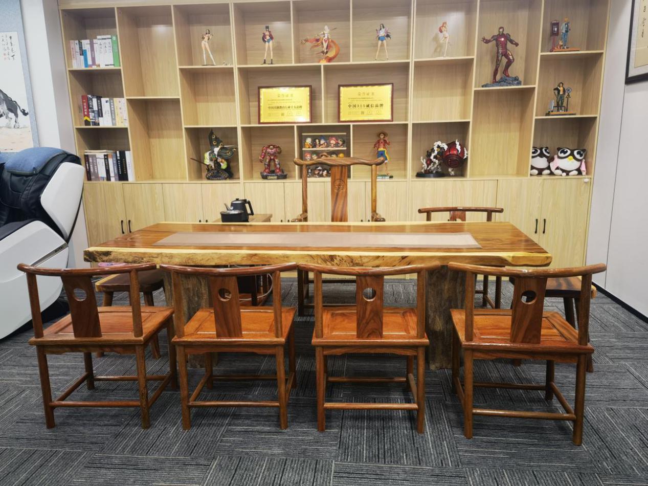 按我说的选就对了，实木大板桌正确选择方式