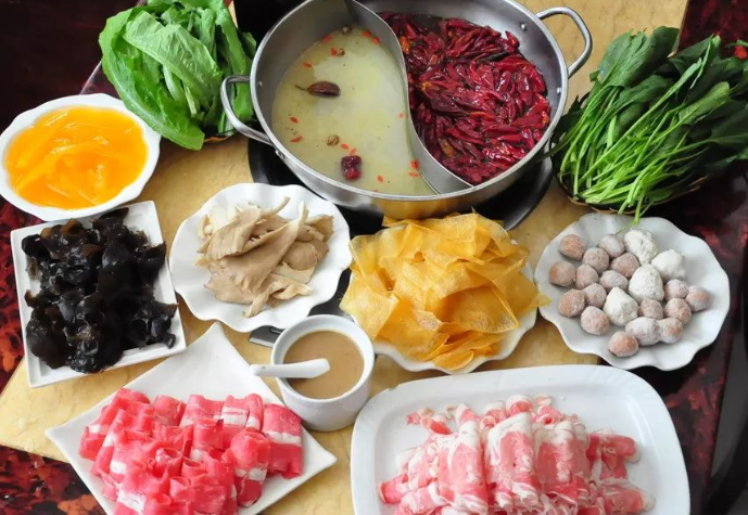 大蒜|再三忠告:身体2处“发痒”,别误以为过敏,或是肾衰“造访”,需警惕