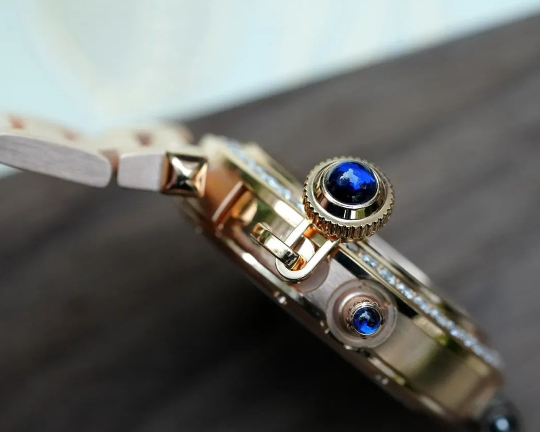 为什么都纷纷在买卡地亚Pasha？