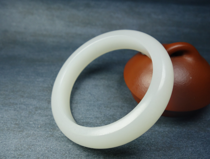 |四大名玉之一和田玉，应该如何正确收藏？怎么让和田玉价值最大化