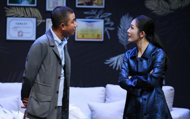 谢娜|黄磊评价谢娜乌镇戏剧节表现,谢娜从“娜娜变成了娜姐”