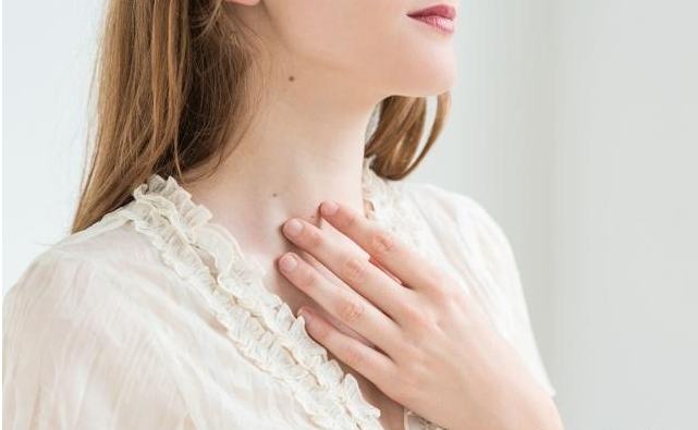 高血压|为什么喉咙会有异物感?十有八九是这2个原因造成的