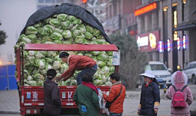 建议大家:不管有钱没钱,今明两年,这“5样”能囤多少囤多少