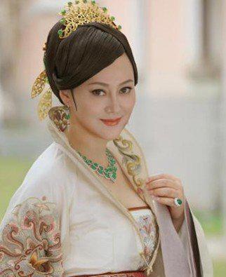 宋佳|大眼美女宋佳,一位抛弃患病丈夫的狠女人