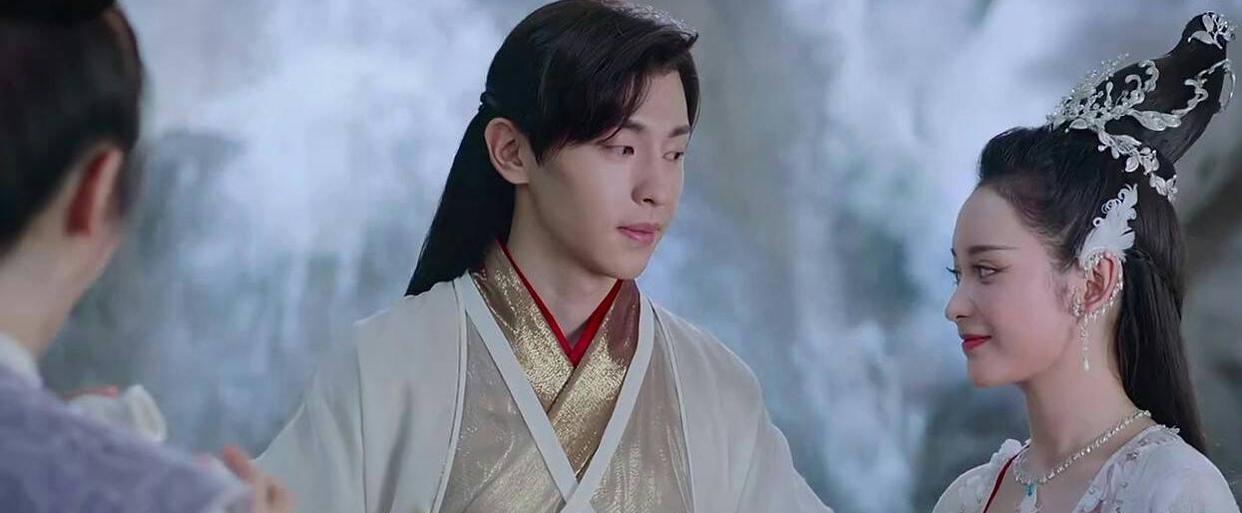 旭凤|《香蜜》穗禾,本想站在权力的巅峰,未想却因爱化骨成灰