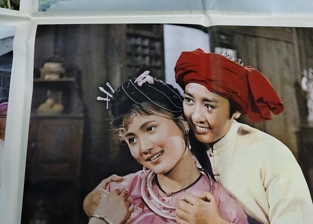 林芳兵|“杨贵妃”林芳兵：出道遭遇波折，老公宠爱30年，儿子是她的骄傲