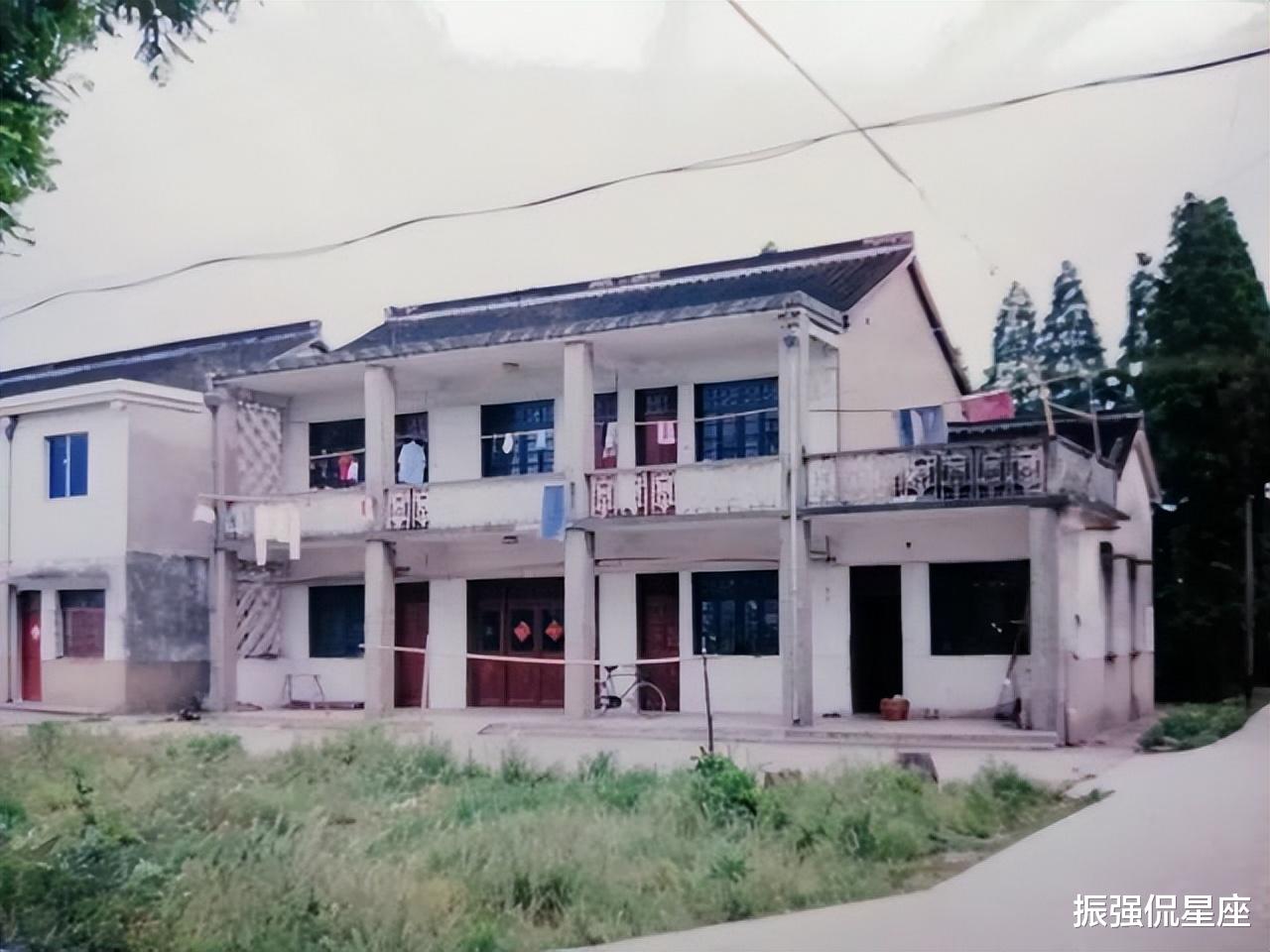 2003年云南杀人犯成植物人,警方监护17年,他醒来后下场如何