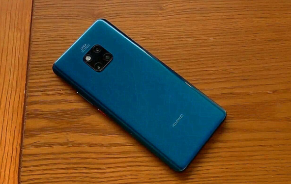 苹果|m30重点是5G和方舟编译器,p40重点是液体镜头,夜景拍照比m20p好