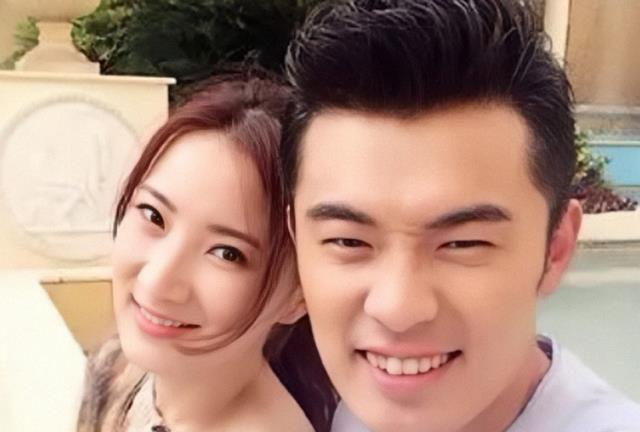 张子萱|38岁张子萱晒与育儿嫂合照，小腹凸起疑似怀三胎，后者发声引争议