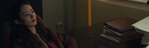 预告片|野蛮生长成最佳预告!丽颖波浪卷大红唇妆容浓,被爆为戏增肥十斤